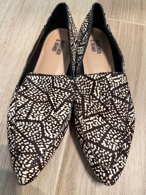 Bleecker & Bond Sonia Animal Print Calf Hair Pointed Toe Loafers - Size 8